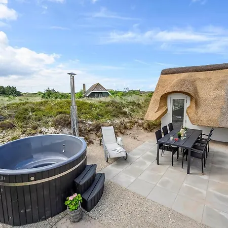 3 Bedroom Lovely In Hvide Sande