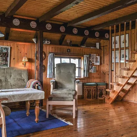 3 Bedroom Lovely In Hvide Sande Holiday home Bjerregard