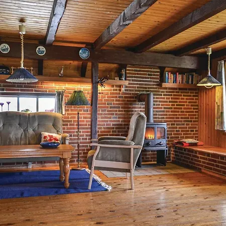 3 Bedroom Lovely In Hvide Sande Holiday home